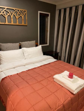 Ruth's House homestay Master room with Private shower and toilet